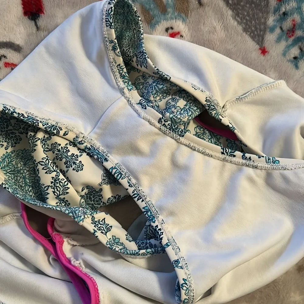 NWOT Tommy Bahama 👙 - Picture 4 of 5